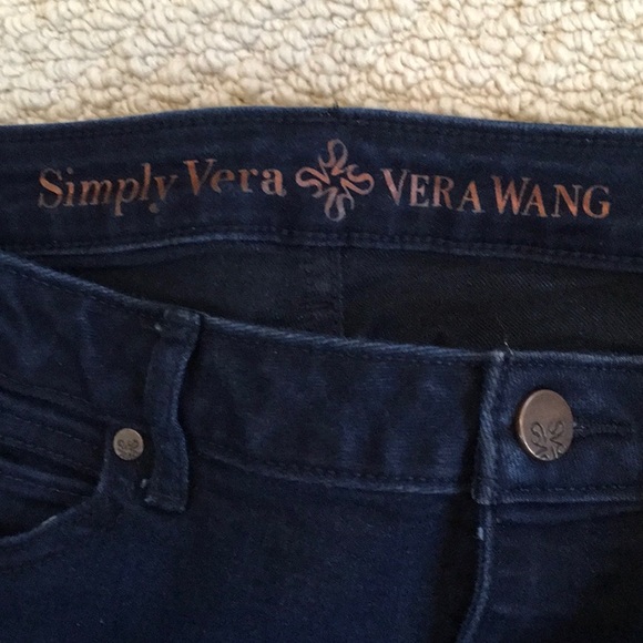 Simply Vera Shorts - Picture 4 of 5
